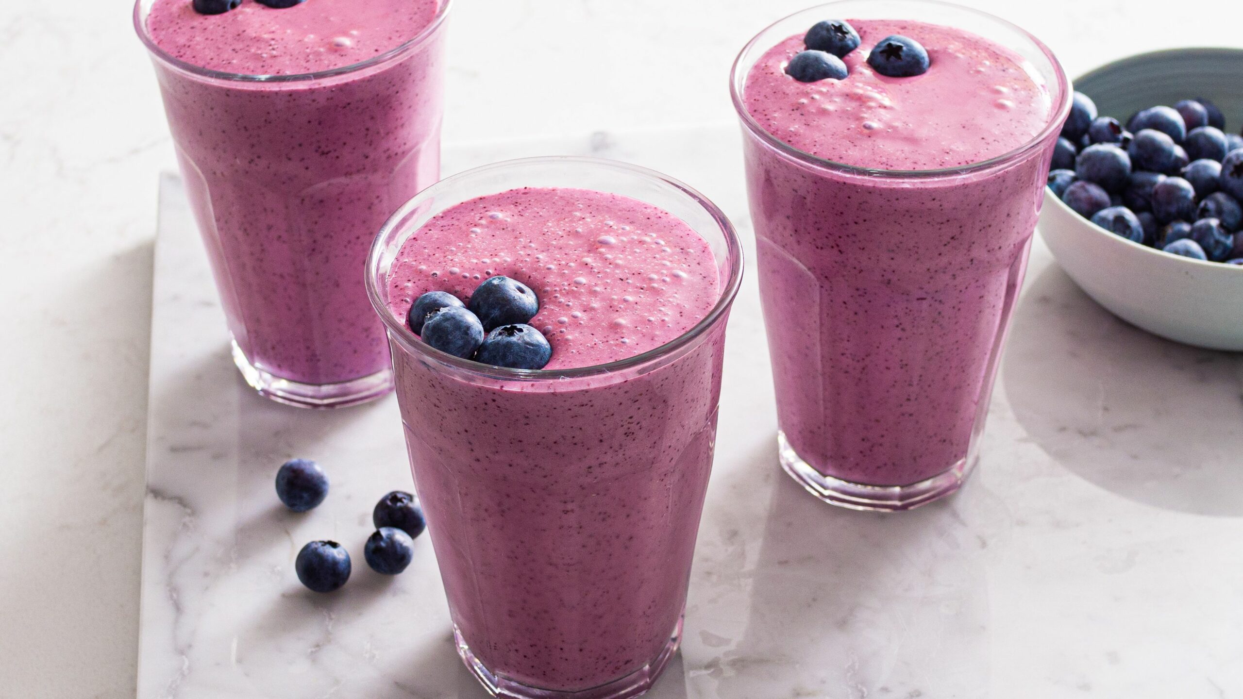 Blueberry Smoothies (with CBD)